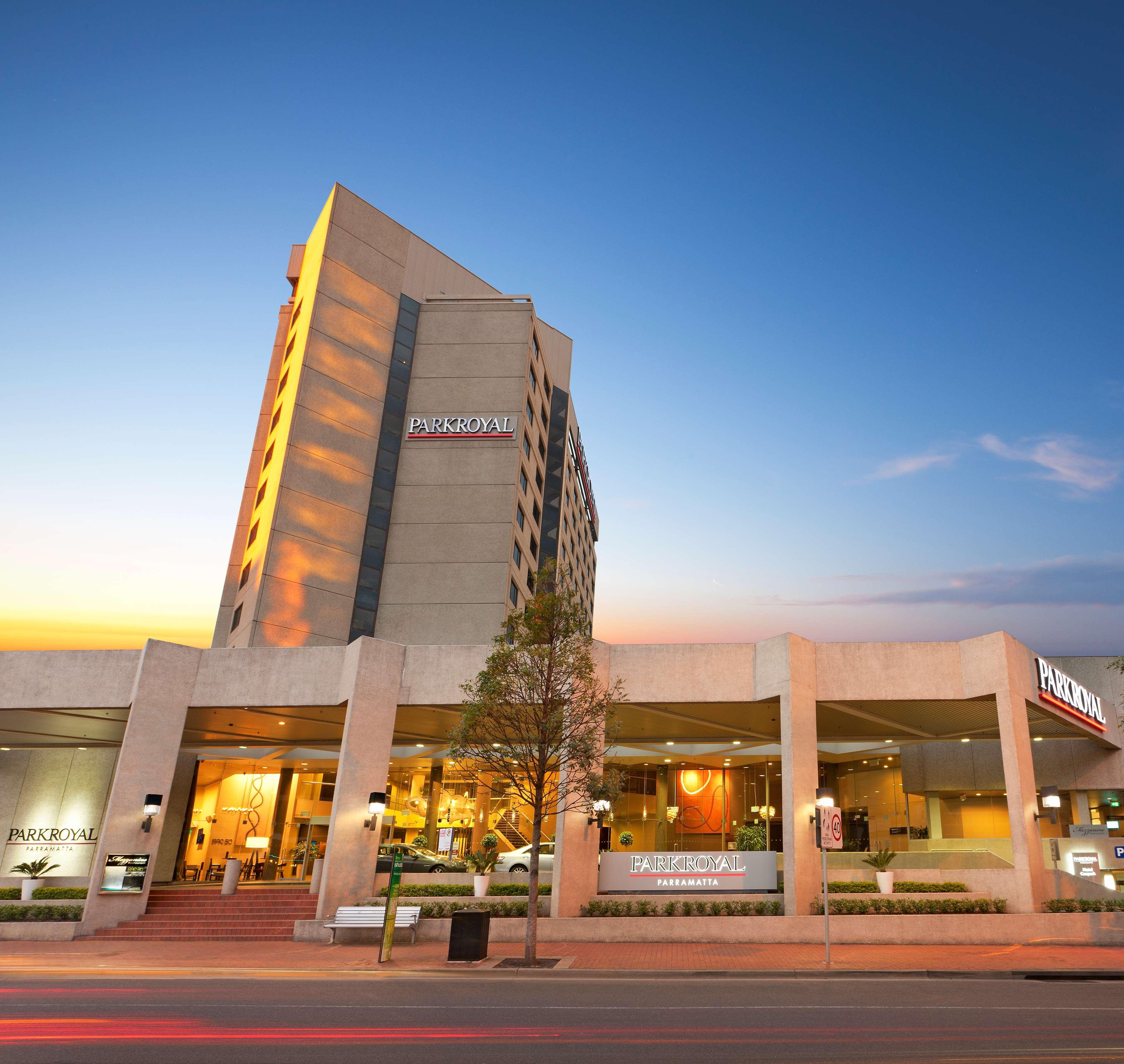 Parkroyal Parramatta Сидни Екстериор снимка